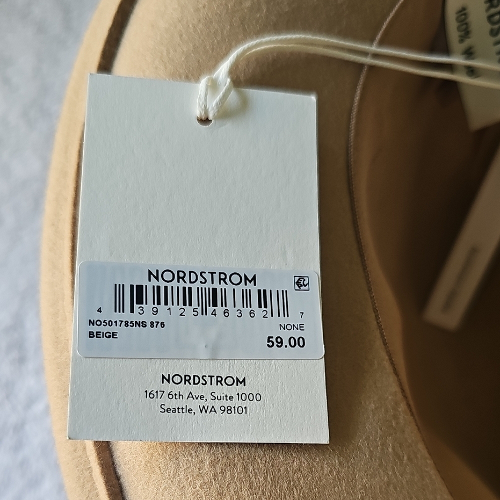 NWT Nordstrom Wool Felt Panama Hat with Brown Belt/Gold Accent. One Size - Picture 12 of 14